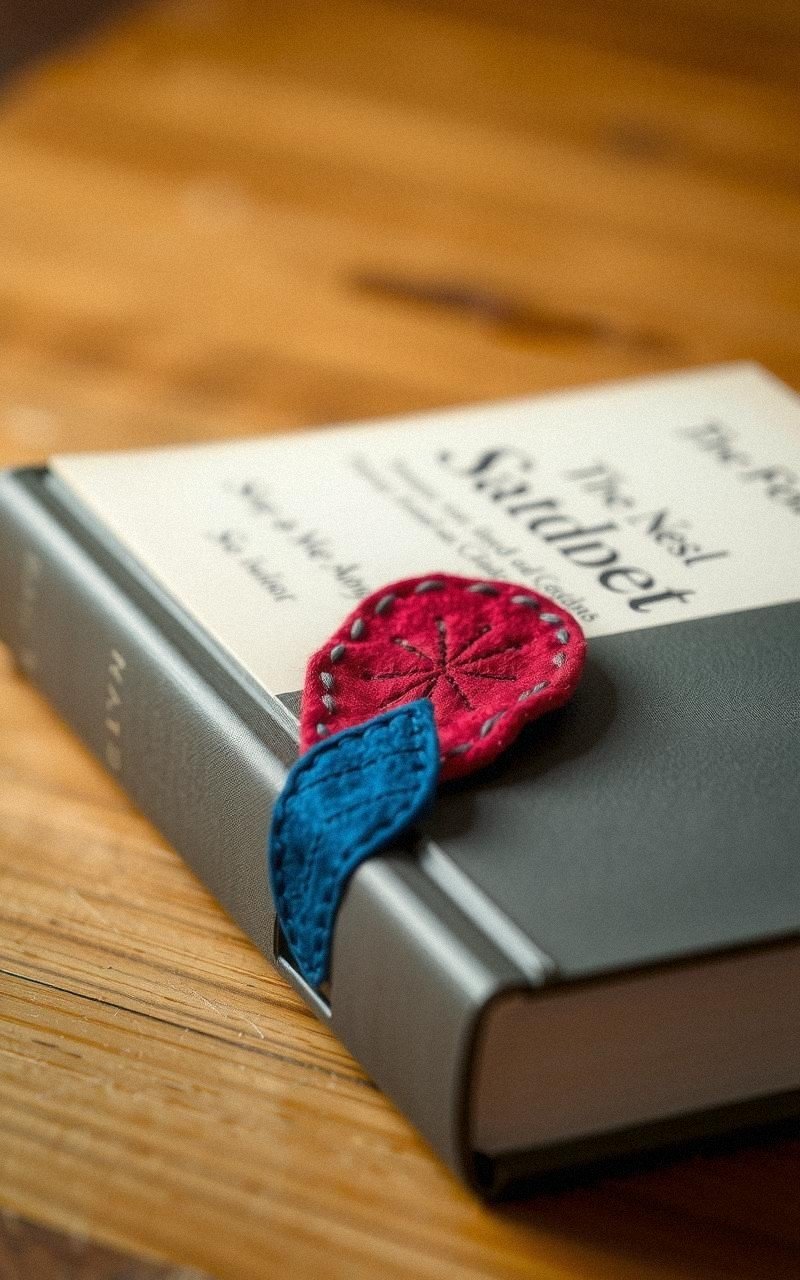 Make Felt Bookmarks For Cozy Reading