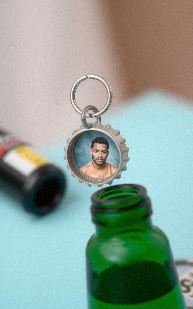 Bottle Cap Photo Frame Keychain