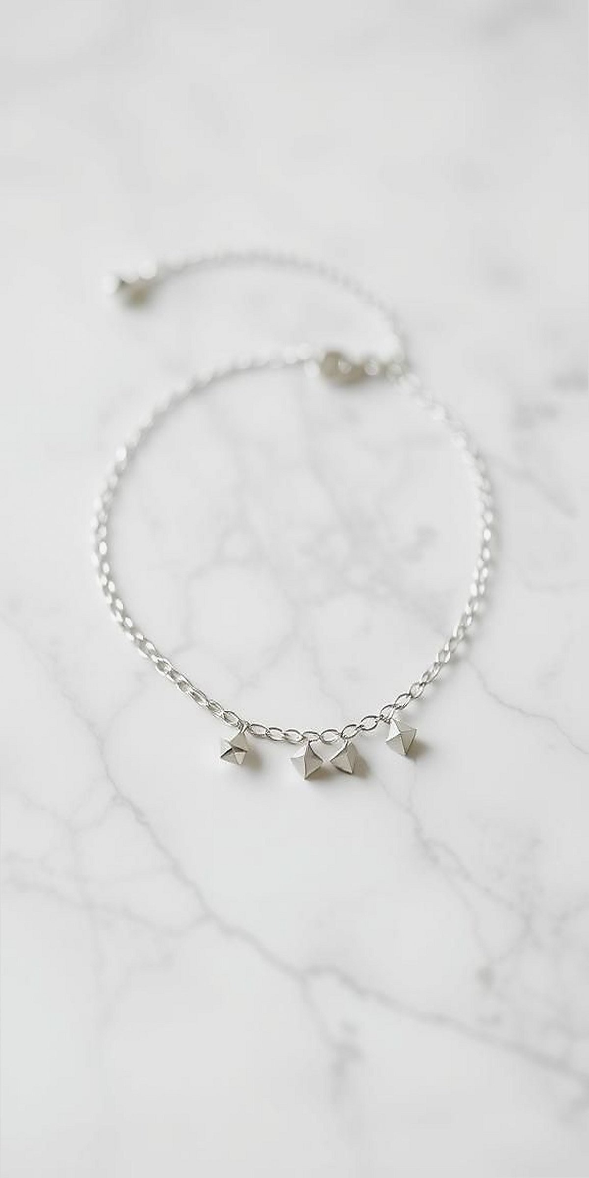 Chic Chain Bracelets With Minimalist Charms